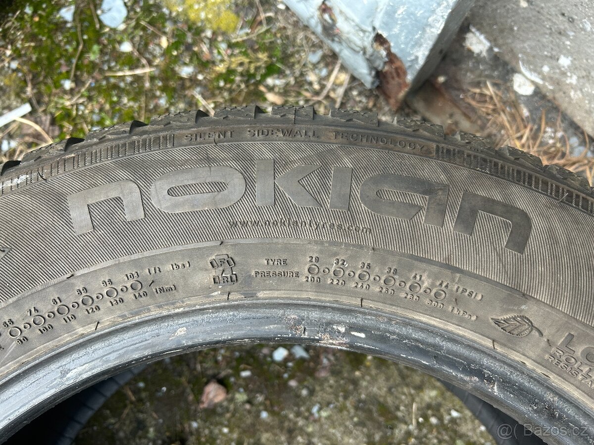 Zimní pneu 225/55/16 Nokian - 2