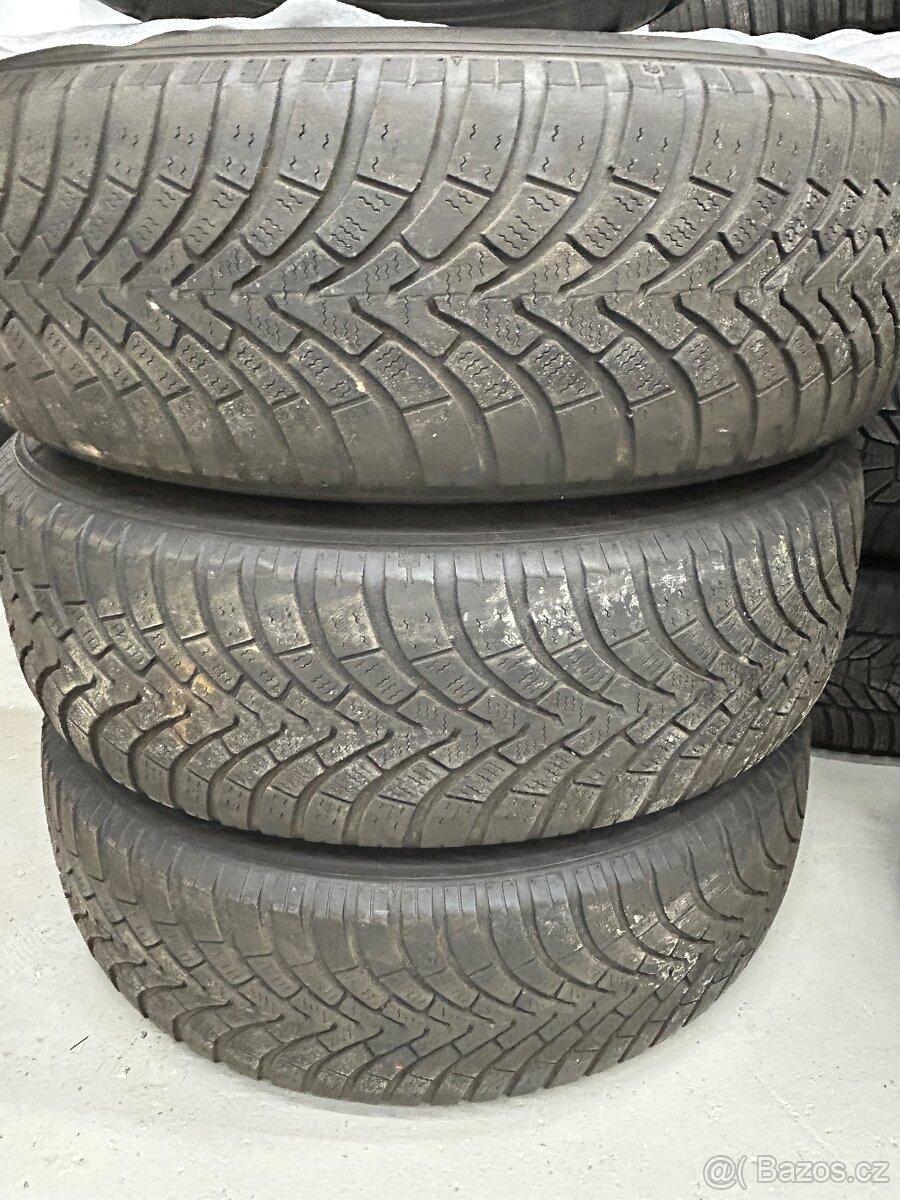 Prodám Alusadu značky BORBET s pneu 215/65 R17 99H - 2
