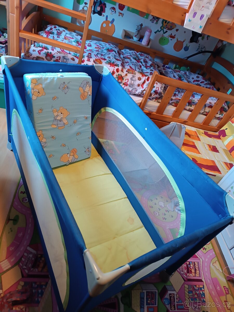 Dětská cestovní postýlka s matrací - 2