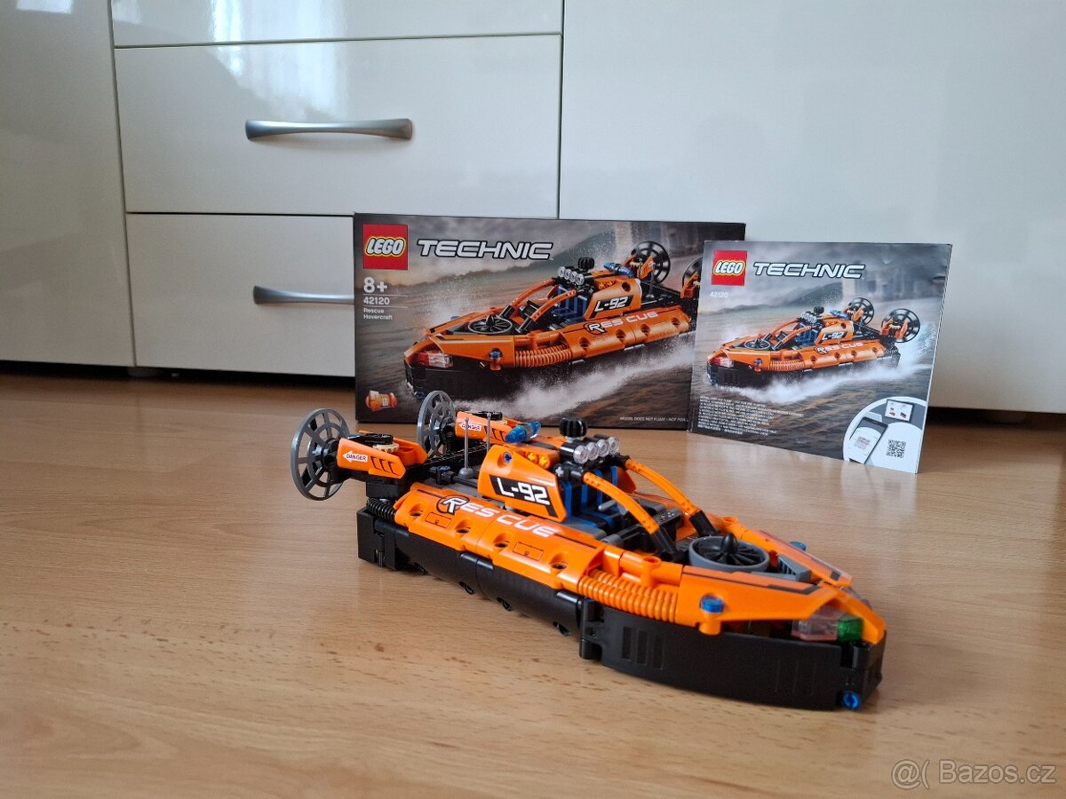Lego Technic Záchranářské vznášedlo 42120 - 2
