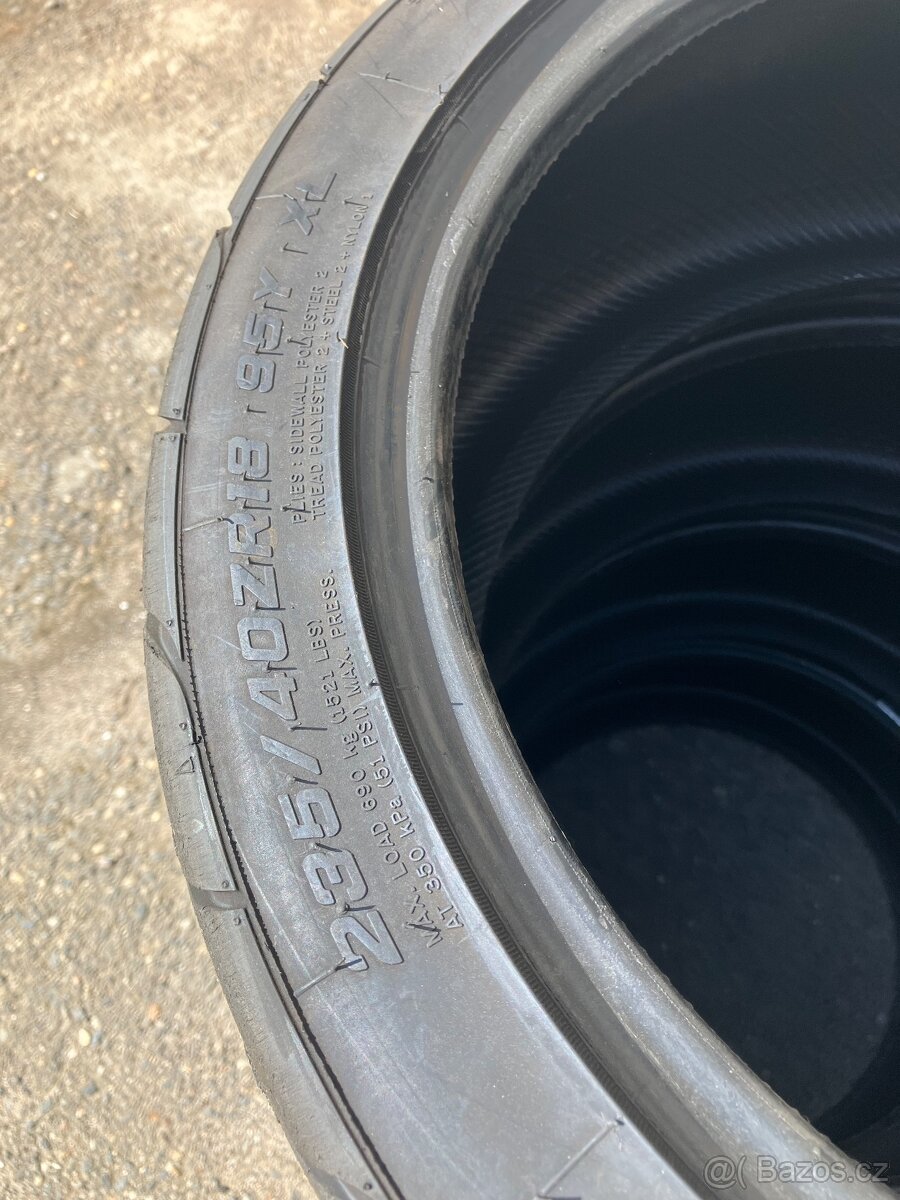 Semislick Nankang NS-2R - 2