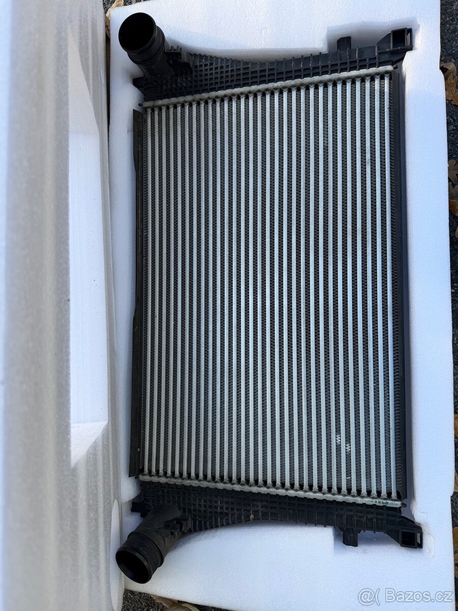 Chladič "Intercooler" VW arteon 2.0tsi “R” - 2