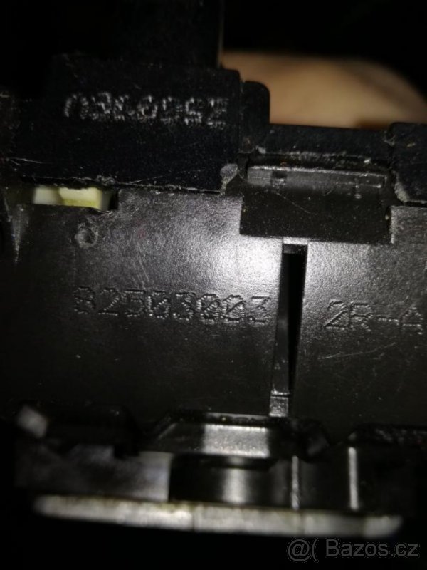 Zámek dveří Renault Grand Scénic - 2