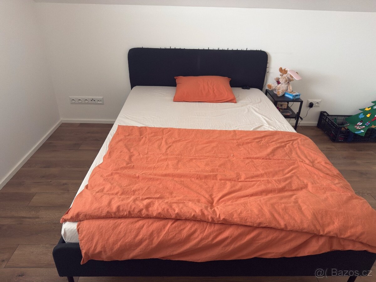 2x postel s matrací a roštem Ikea 140x200 - STÁLE AKTUÁLNÍ - 2