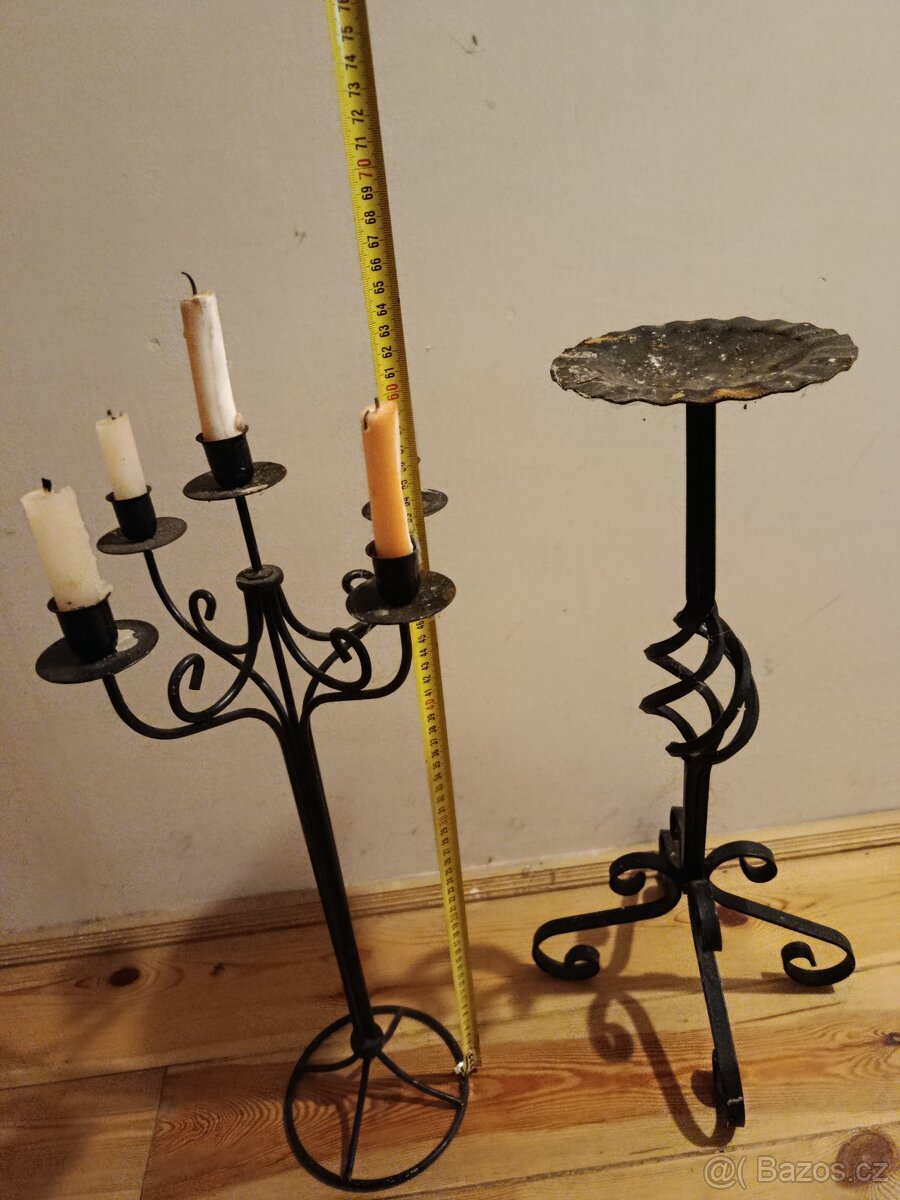 Dva černé svícny - 2