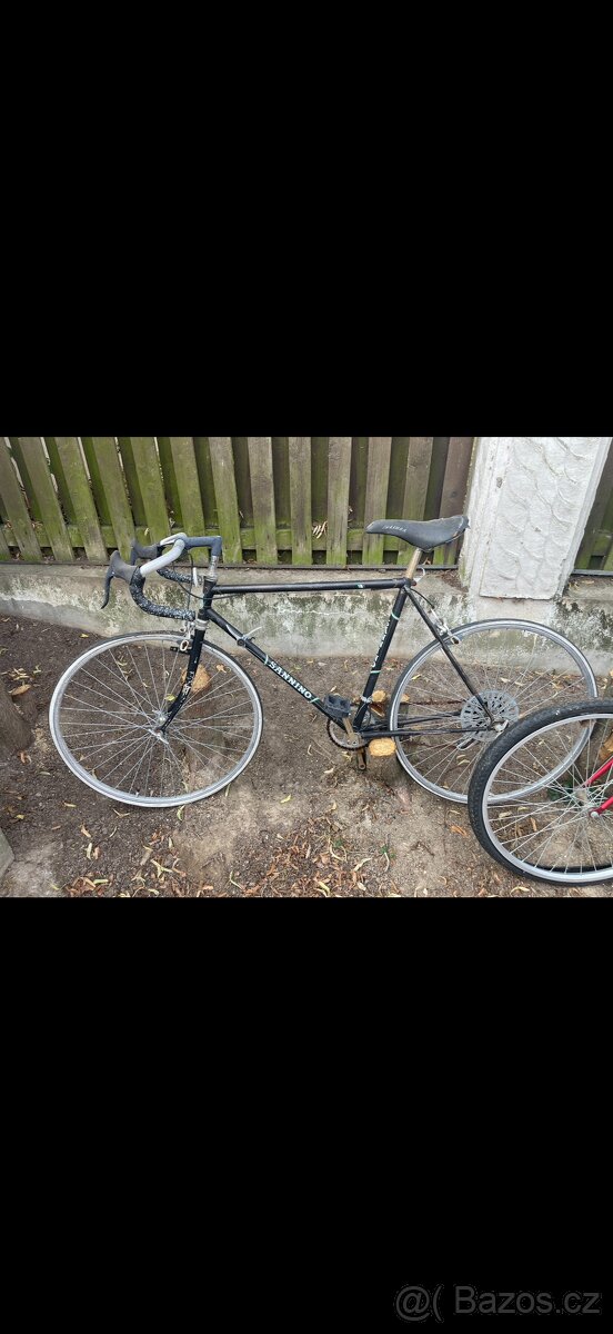 2 ks kol na díly - 2