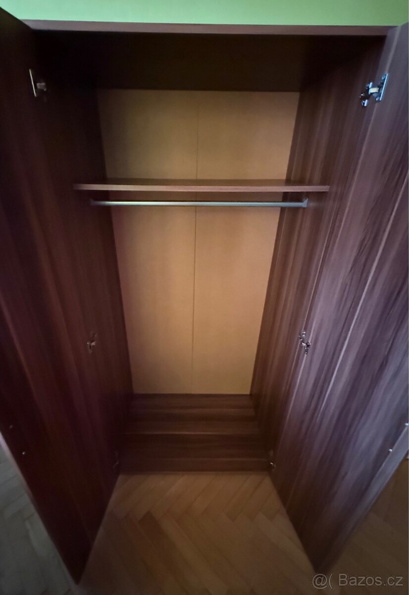 Skříň 2dveřová idea hnědá - 2