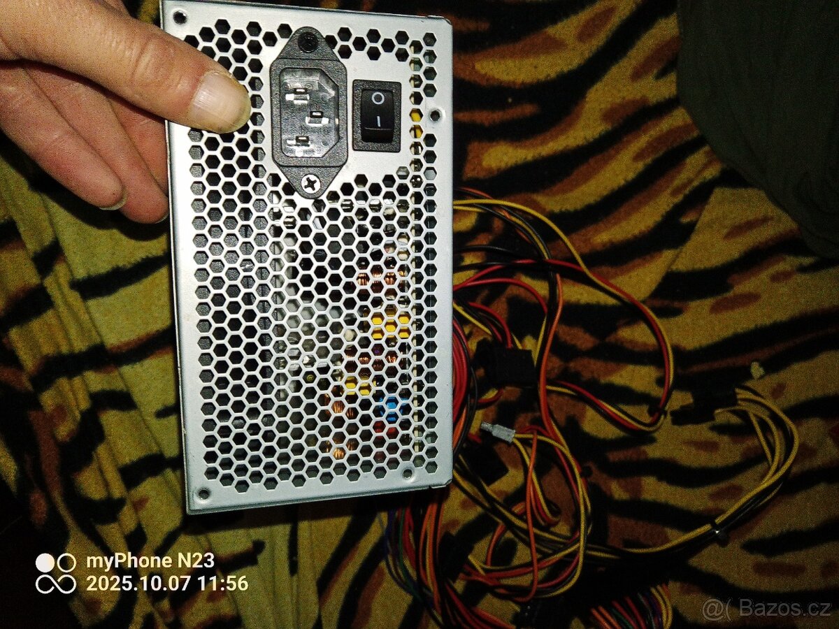 Zdroj 250wat novější do pc 8 pin cpu ATX/mini - 2