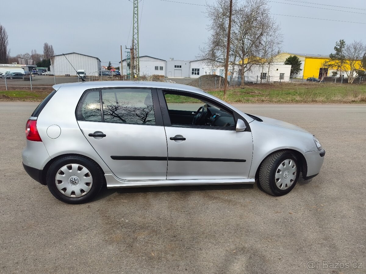 VW GOLF 5 1.9 TDI 77kw - 2