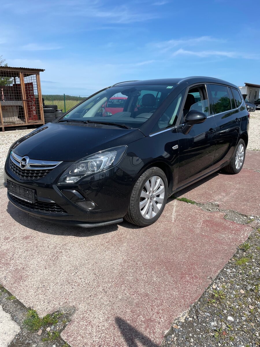 Opel Zafira - 2