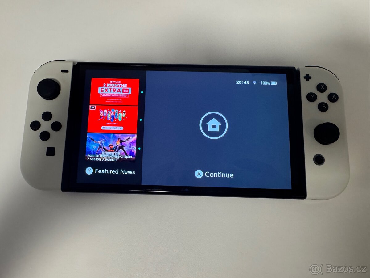 Nintendo Switch OLED + pouzdro - 2