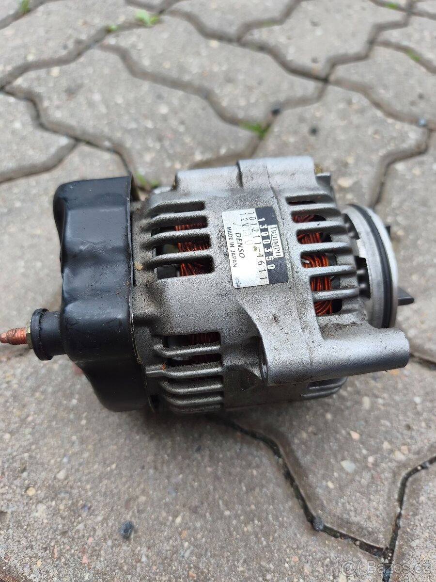 Triumph 955i RS - 2