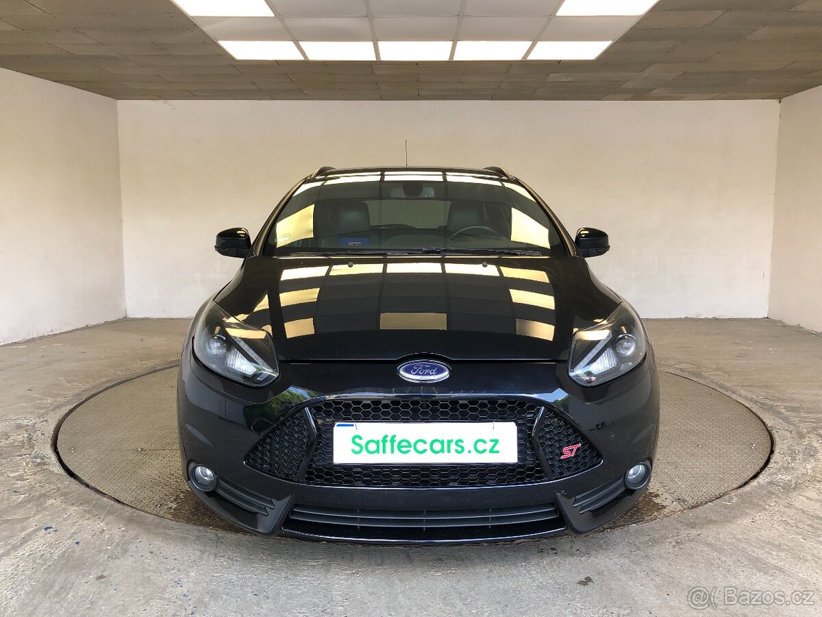 FORD FOCUS COMBI 2.0 16V ST - 2