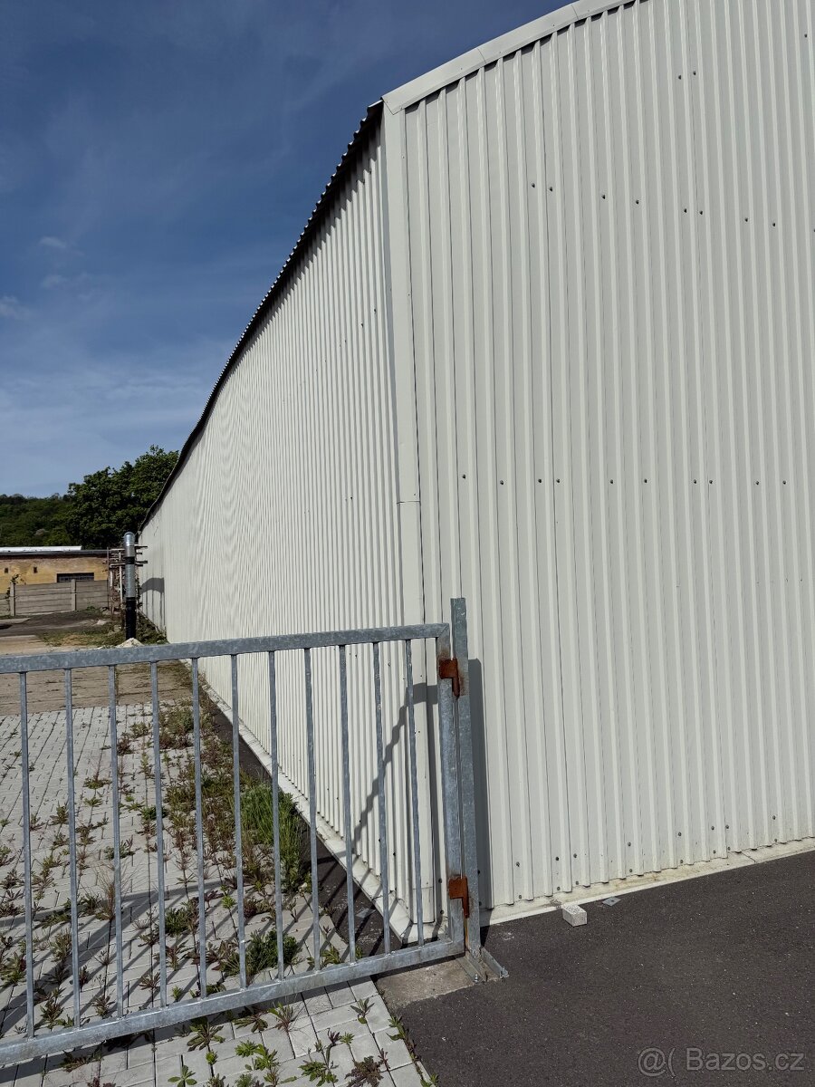 Pronájem skladové haly 40 x 15 m Ústí nad Labem Krásné Březn - 2