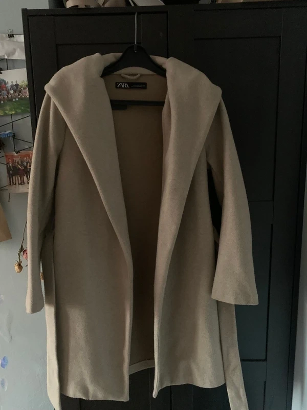 Béžový kabát ZARA vel. S/36 - 2