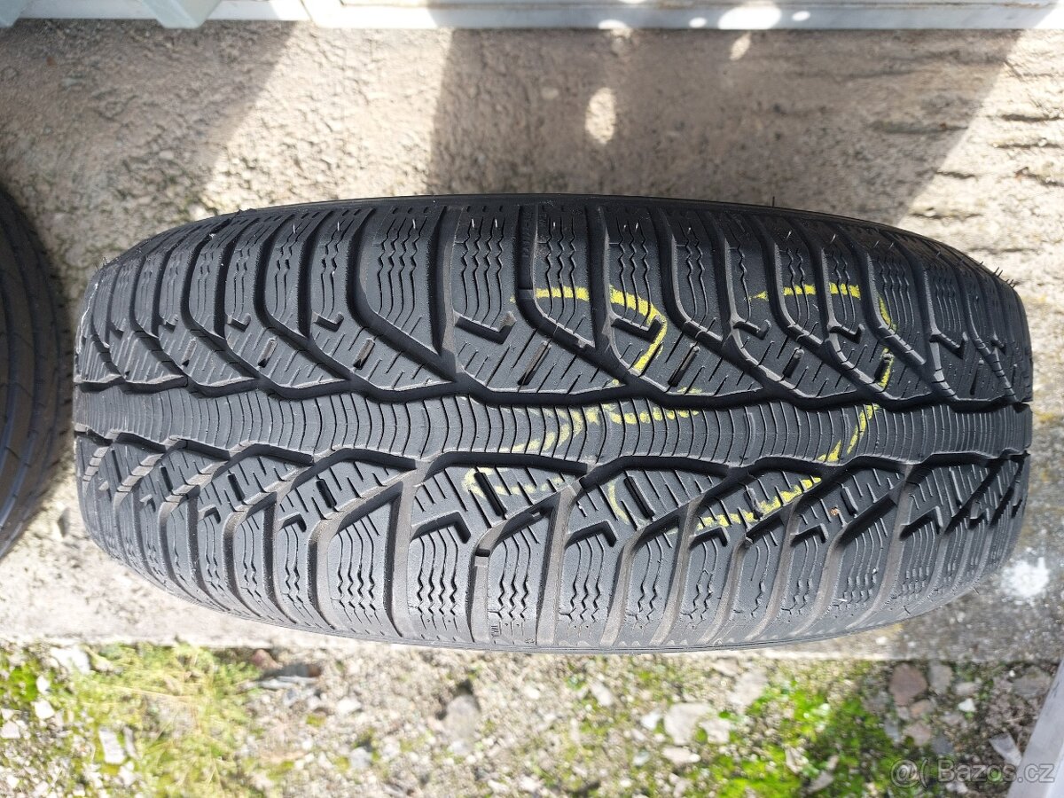 (č.18) 15" plechová kola Ford se zimními pneu - 2