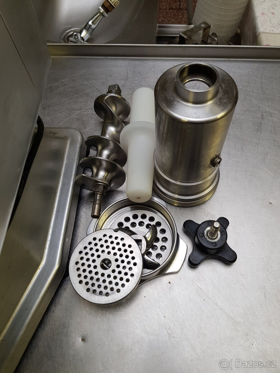 Gastro Mlýnek na maso - 2