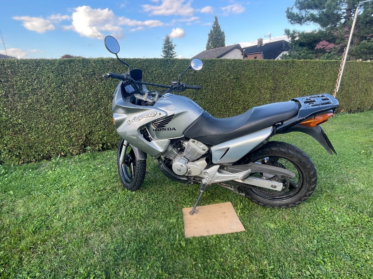 Honda Varadero XL 125 + ND - 2