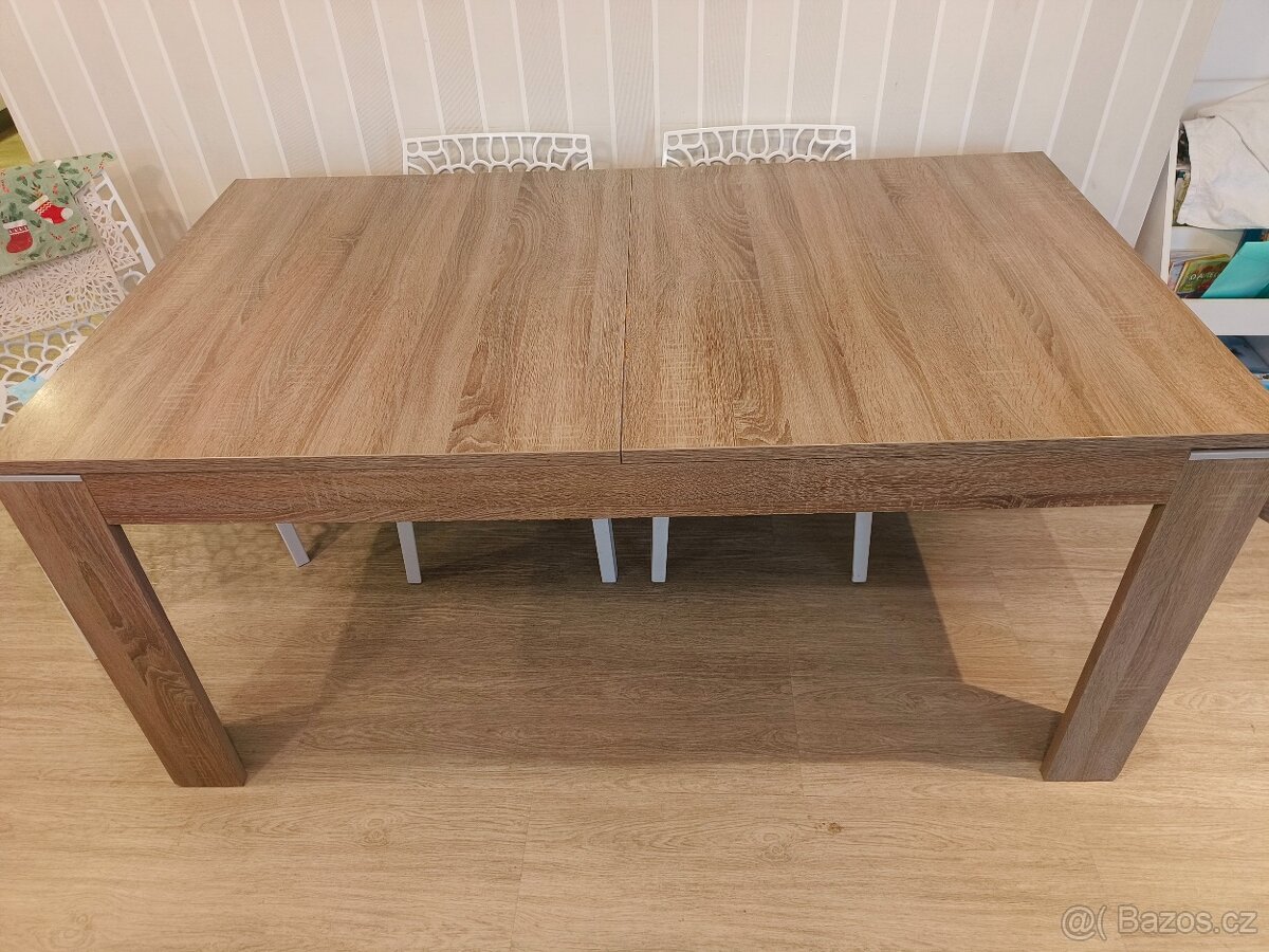 Rozkládací jídelní stůl dub sonoma - 2