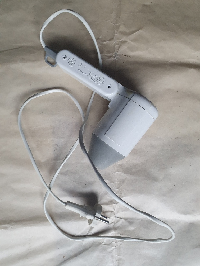 Malý cestovní fén GIRMY - 2