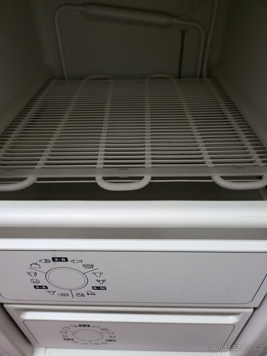 funkční mrazák Siemens 110L - 2