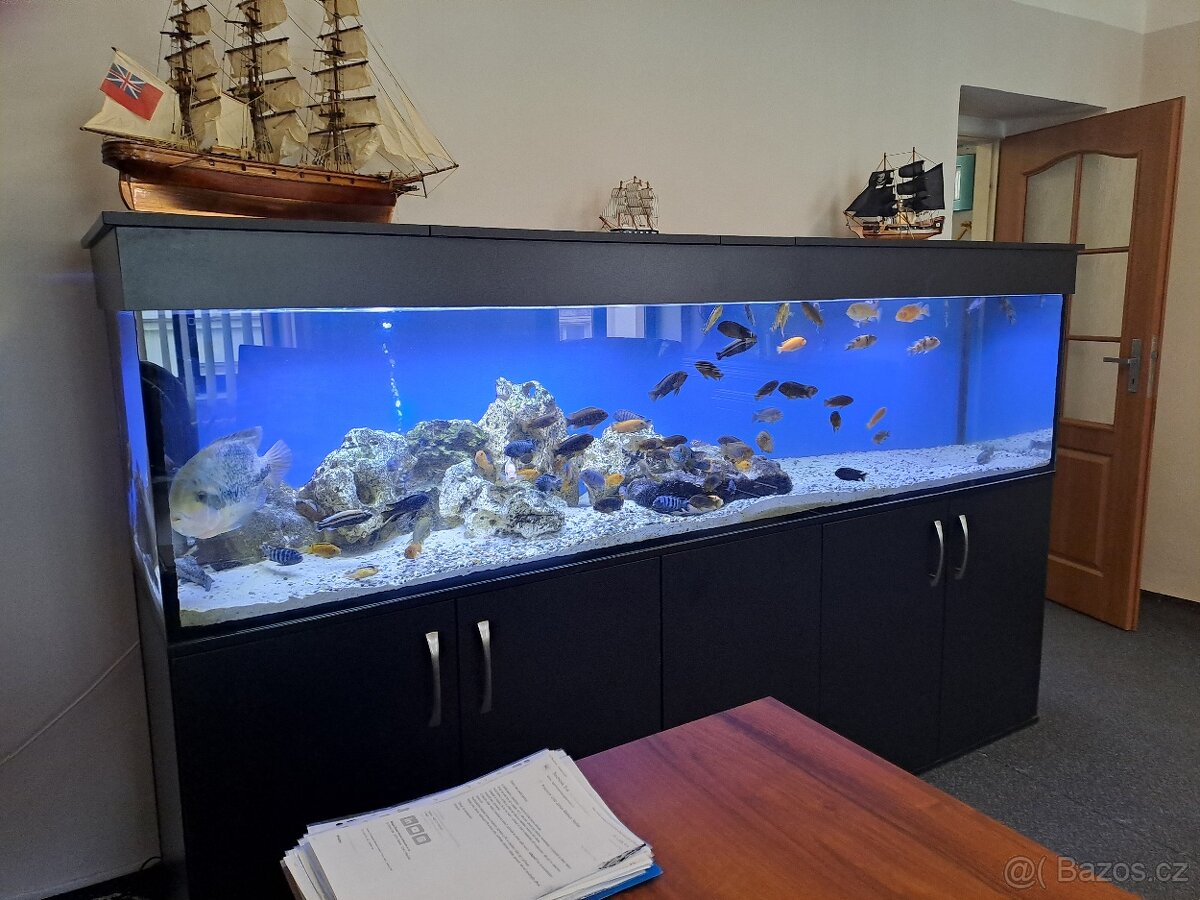 AKVARIUM 800 L - 2