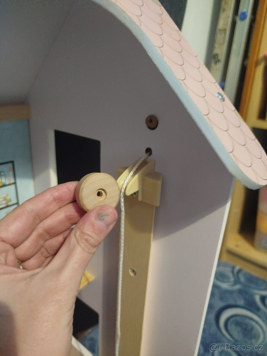 Domeček pro panenky - 2