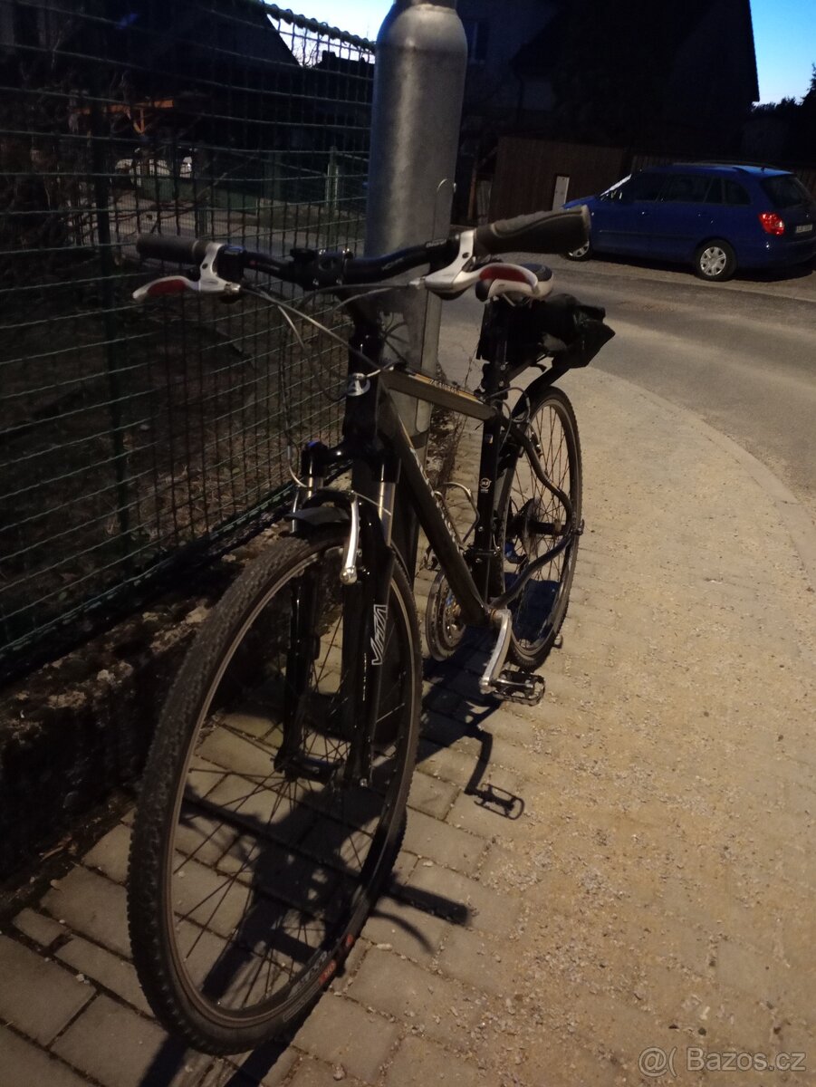 Tracking kolo Author zenith 2009 - 2