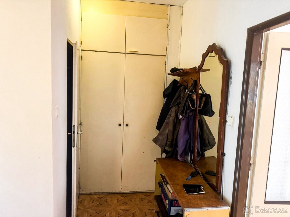 Prodej bytu 2+1 - 2