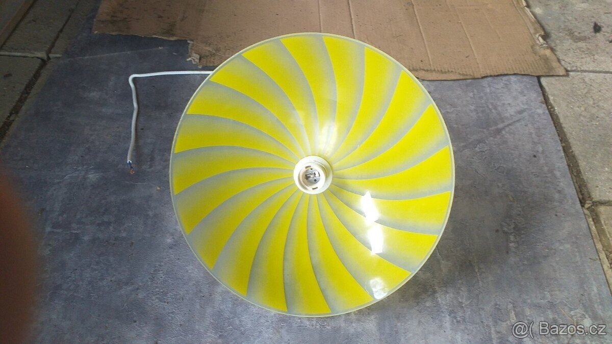 Prodávám retro stropní světlo ,1970 - 2