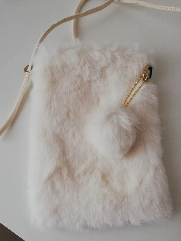 Plyšová kabelka - 2