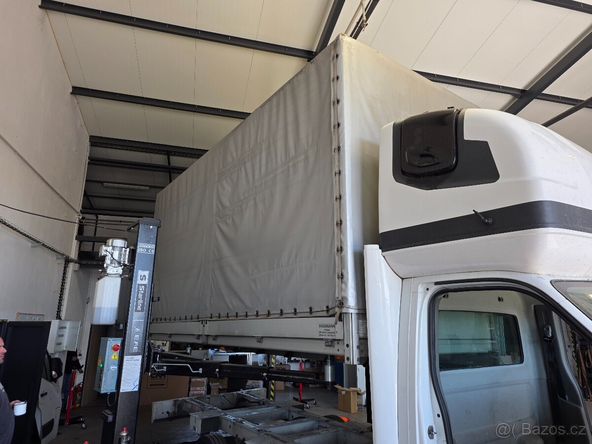 Nástavba plachtová - 2
