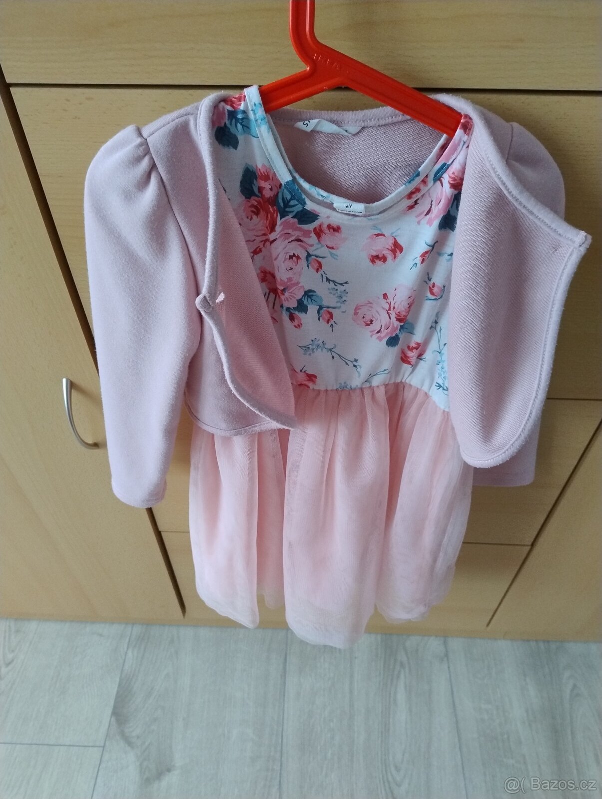 Dívčí šatičky s kabátkem - 2