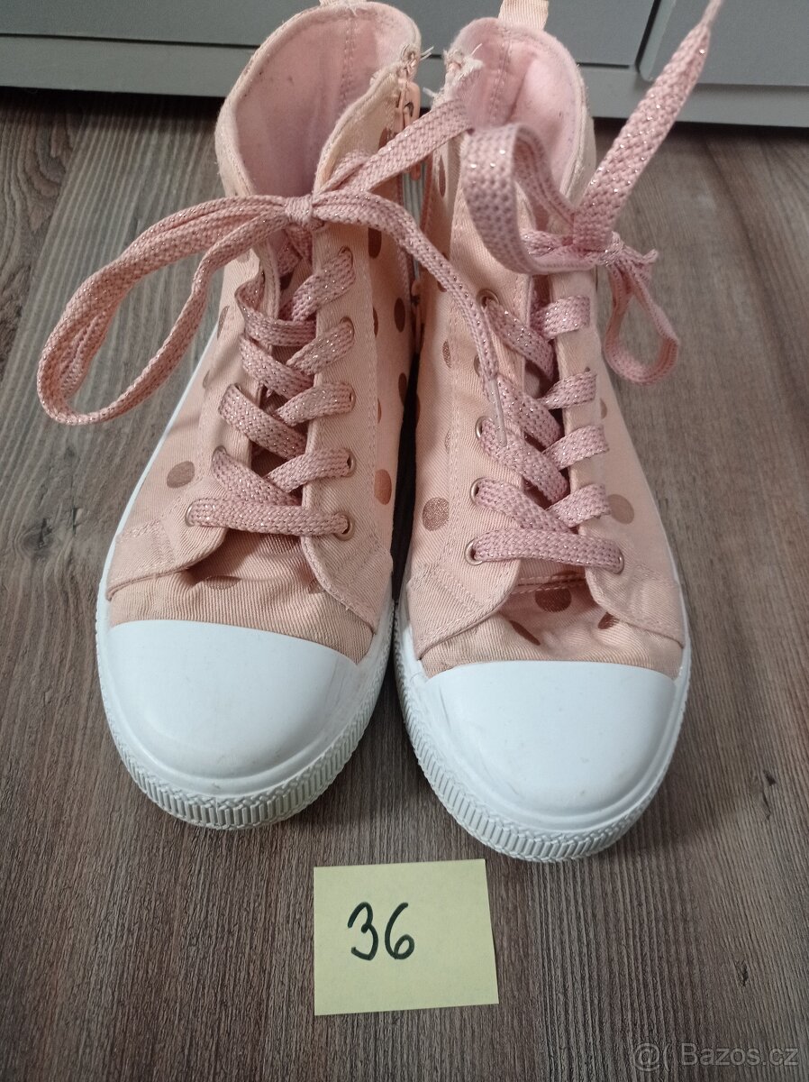 Botasky F&F vel. 36 - 2