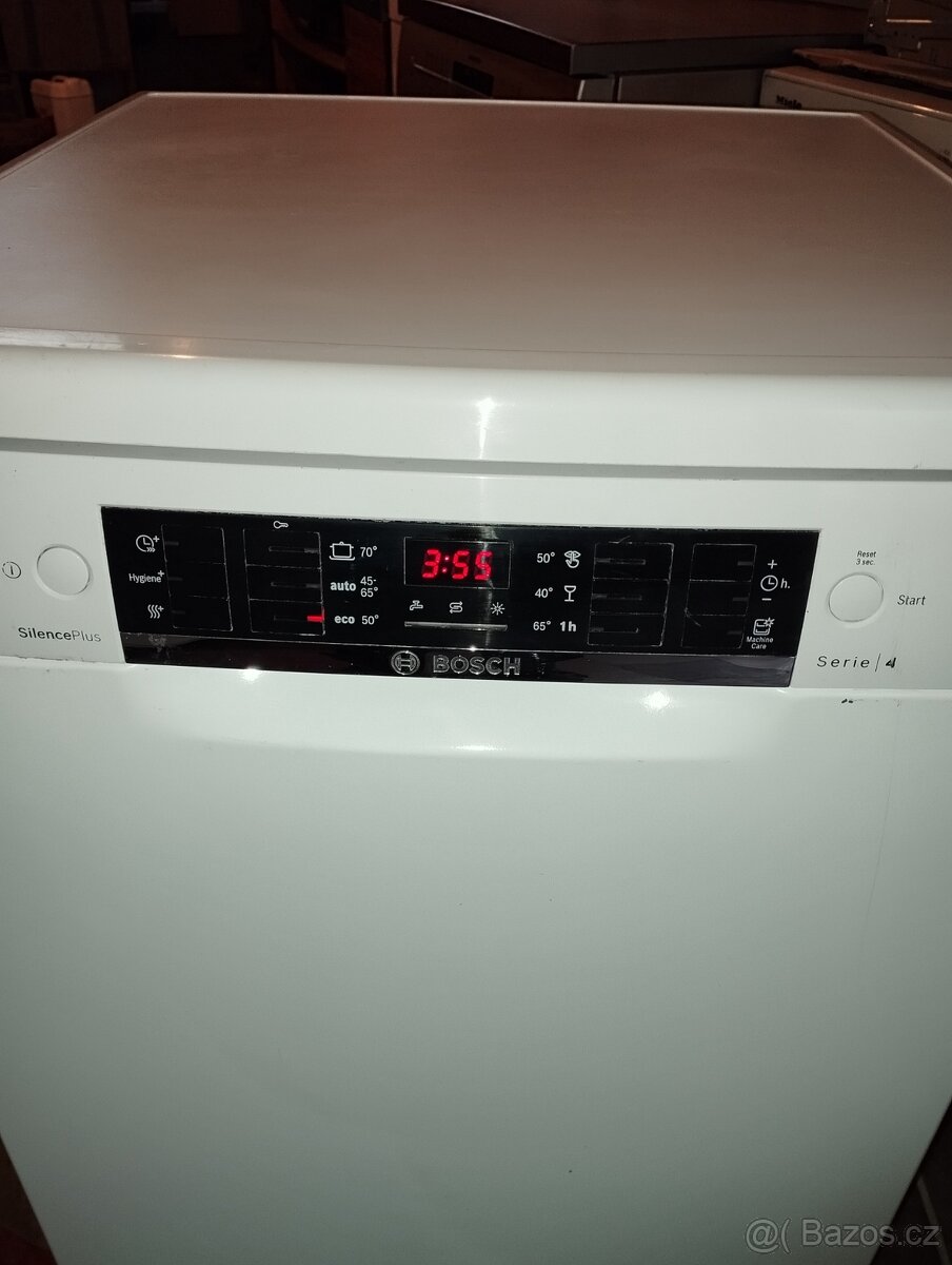 Volně stojící myčka zn.Bosch - 2