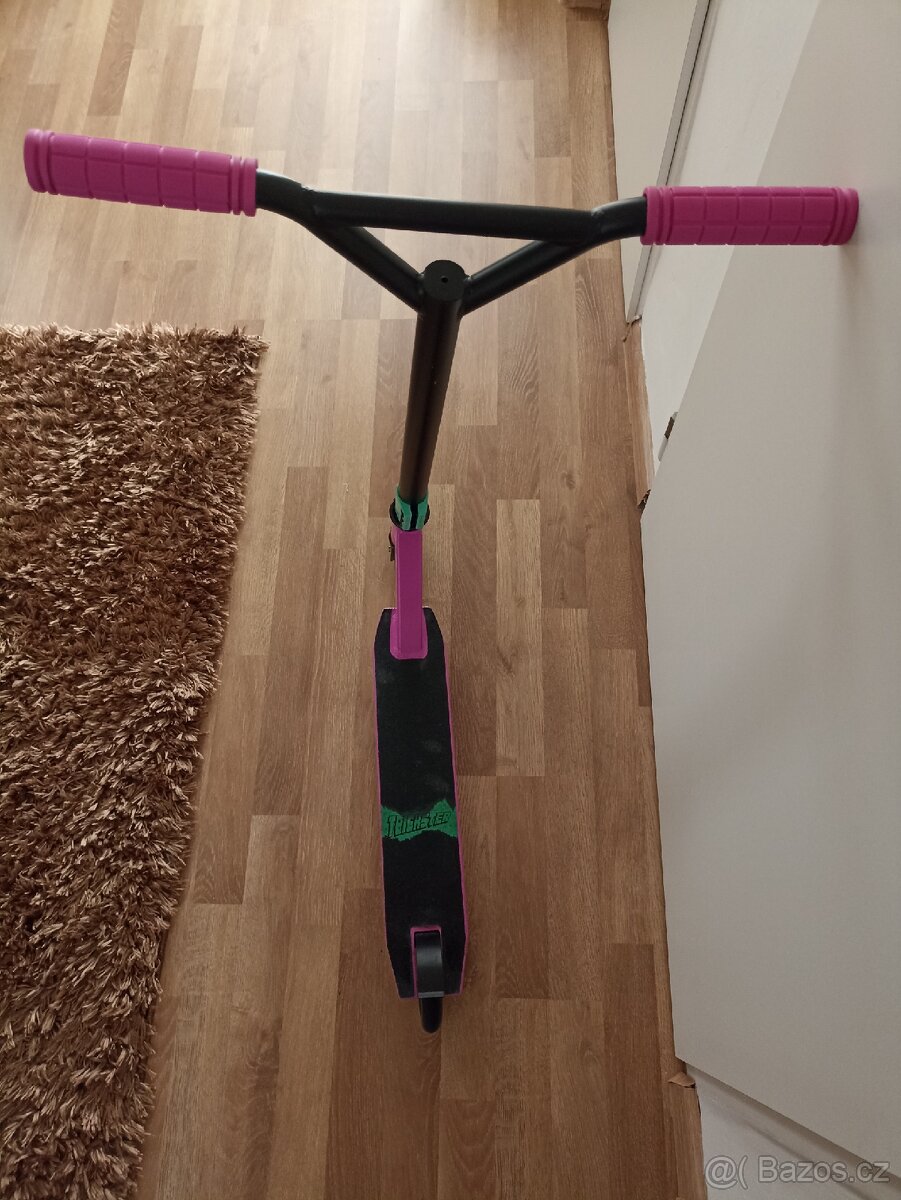 Dětská koloběžka Trickster - 2