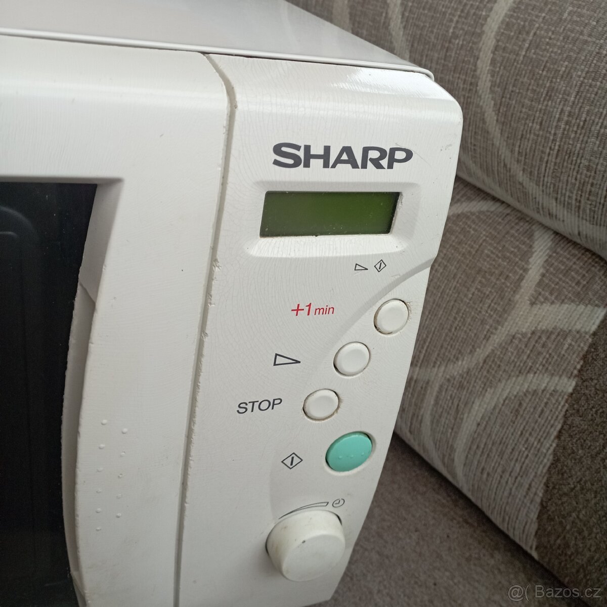 Mikrovlnná trouba Sharp a Domo - 2