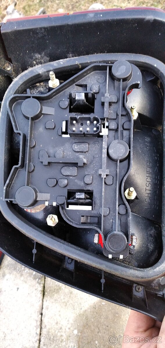 Zadní světla BMW e36 touring - 2