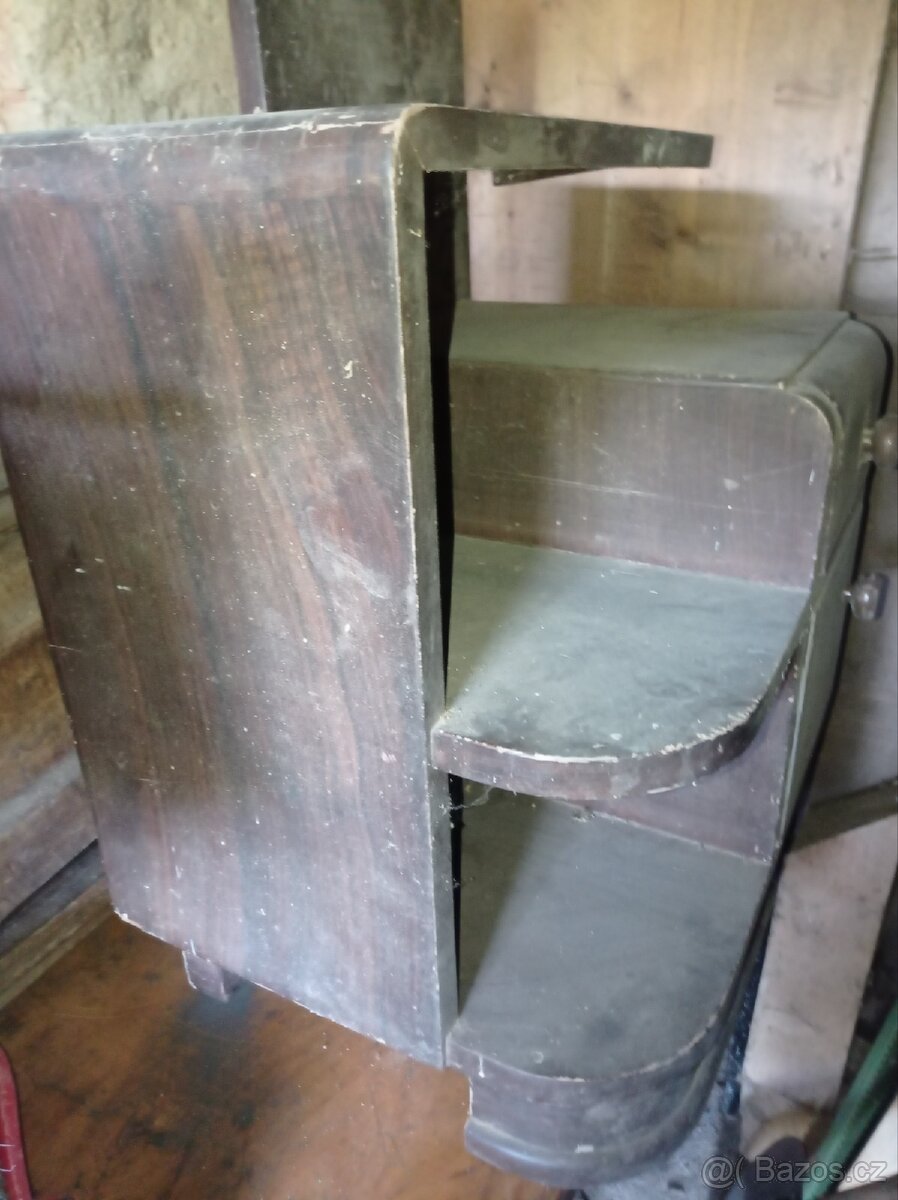 Prodam nocni stolek z 50tych let - 2
