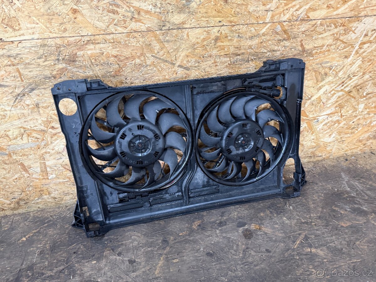 VENTILÁTOR CHLADIČE AUDI A8 D3 4.0 TDI 4E0121205B - 2