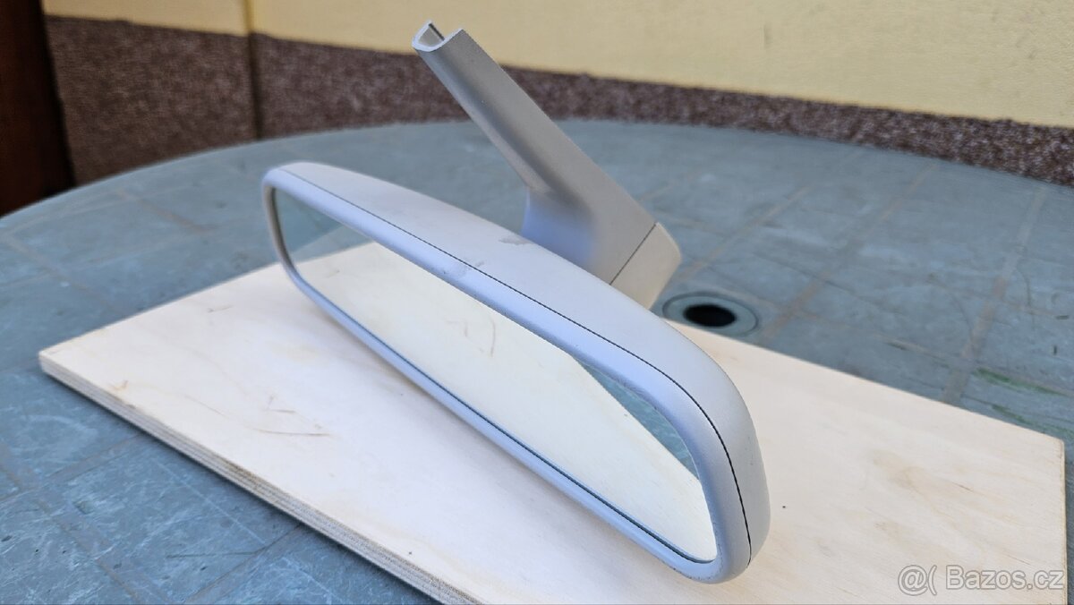 Zpětně zrcátko Audi 4F - 2