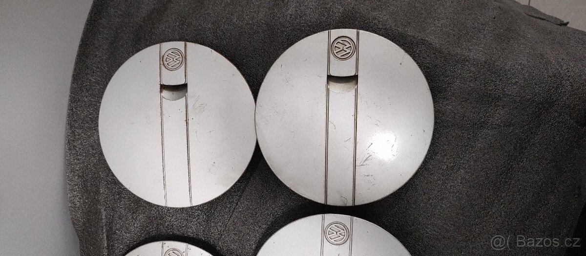 Pokličky VW Golf II - 2