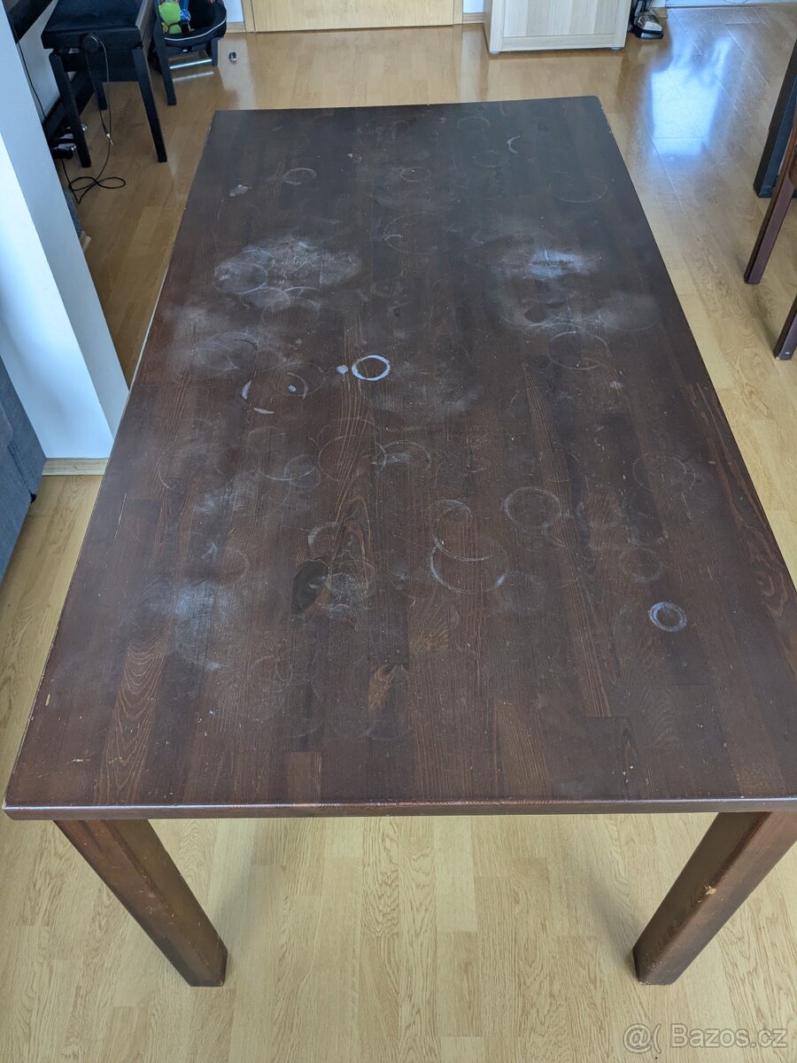 Jídelní stůl masiv + 6 židlí - 2