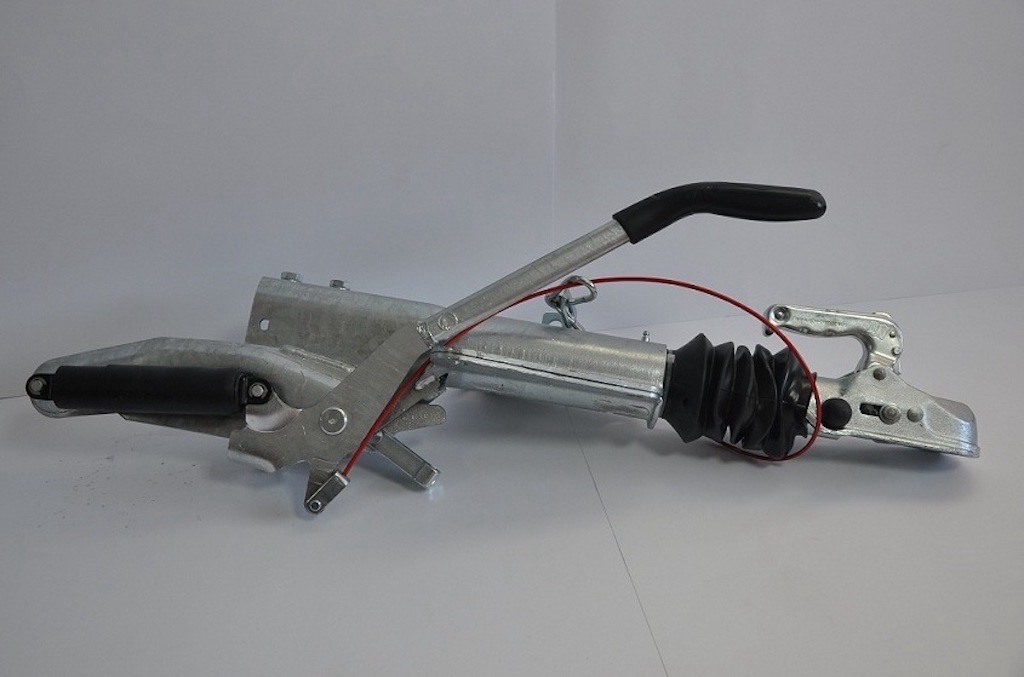 Nájezdová brzda KF27 2700kg KNOTT - 2