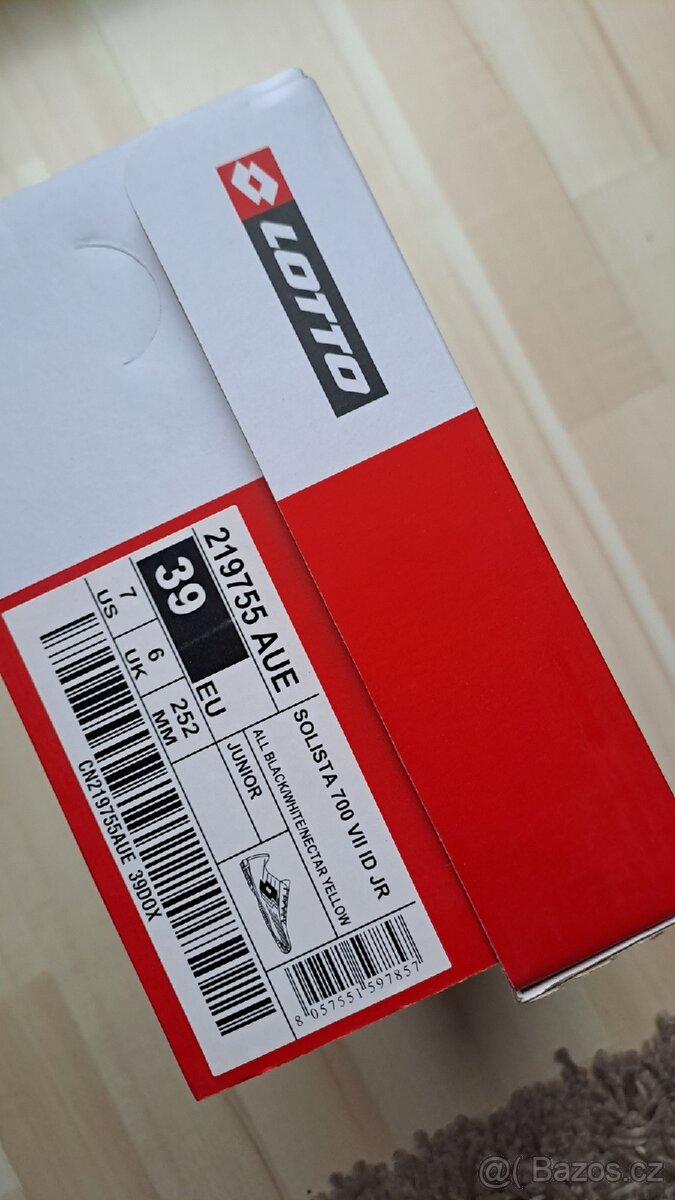 Sálovky Lotto Solista vel. 39 - 2