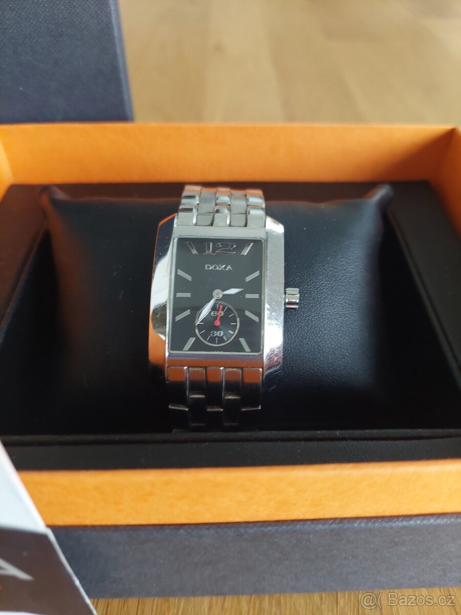 Hodinky DOXA 2016 - 2