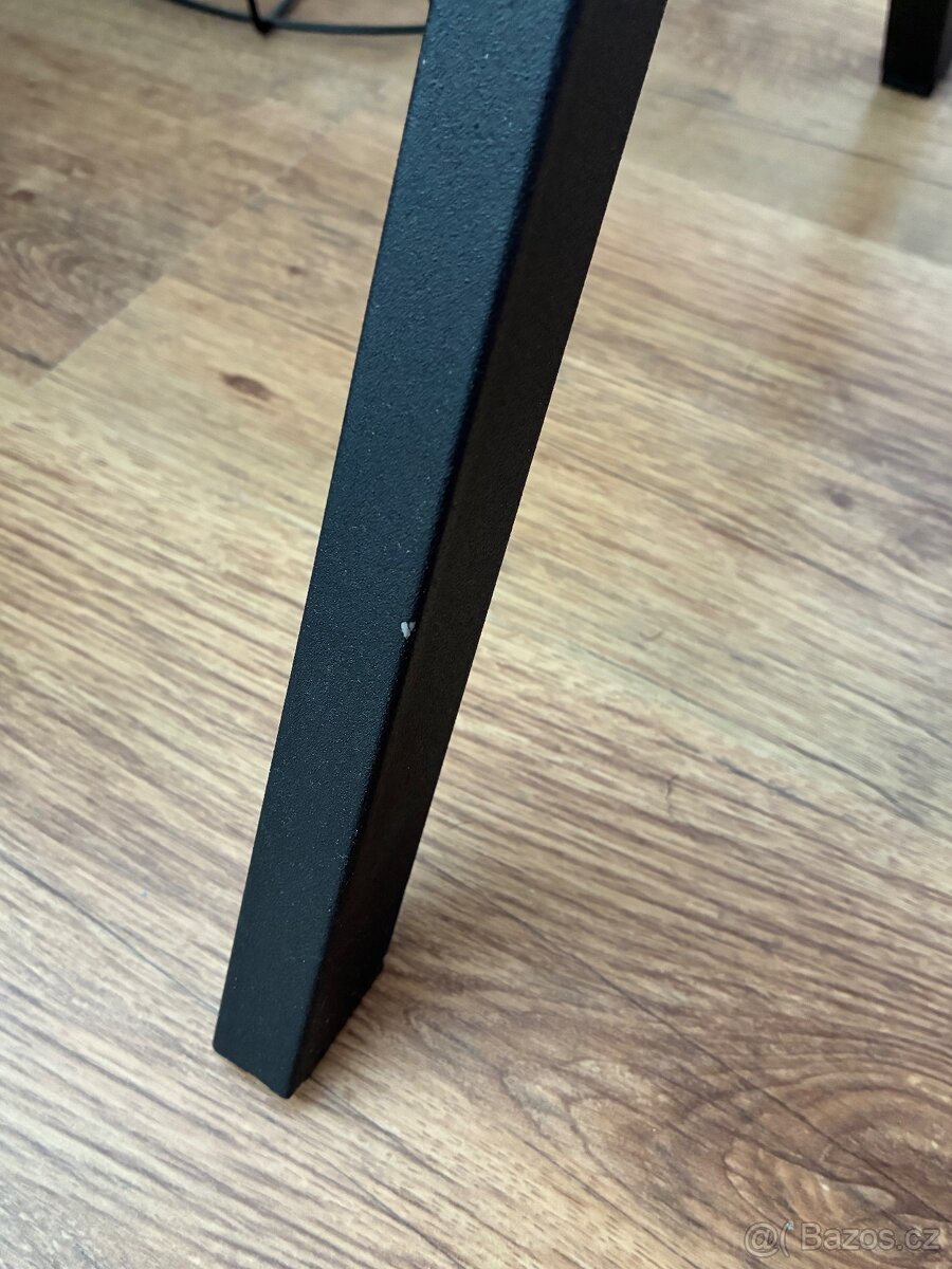 Psací/PC stolek - 2