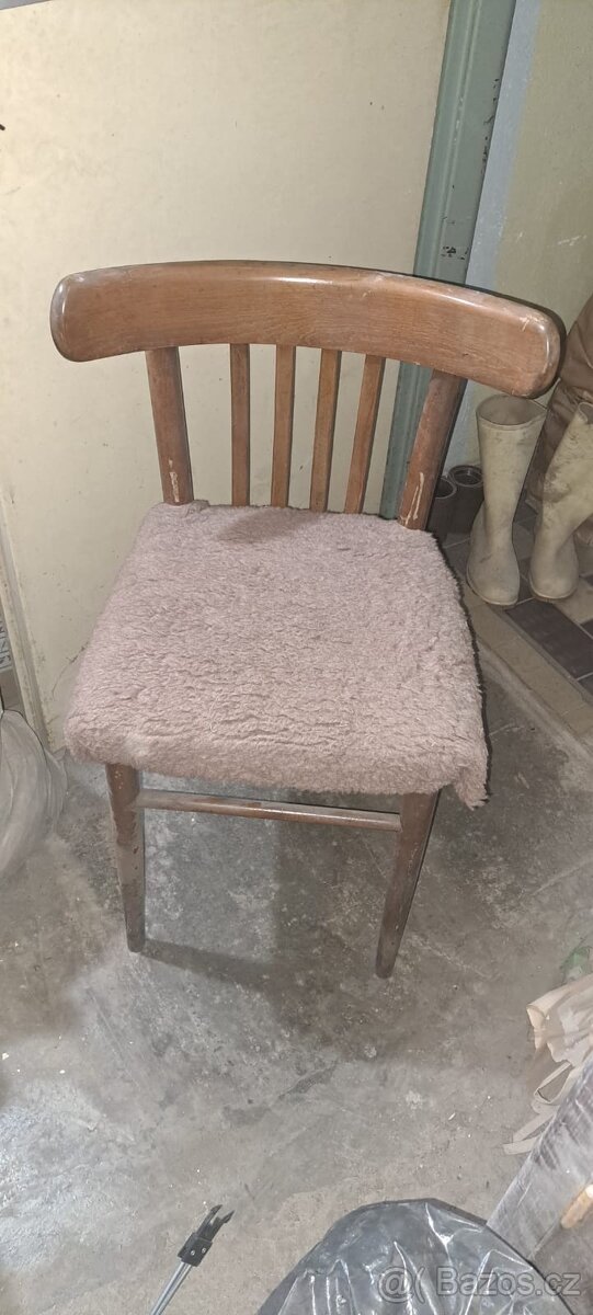 Židle - 2