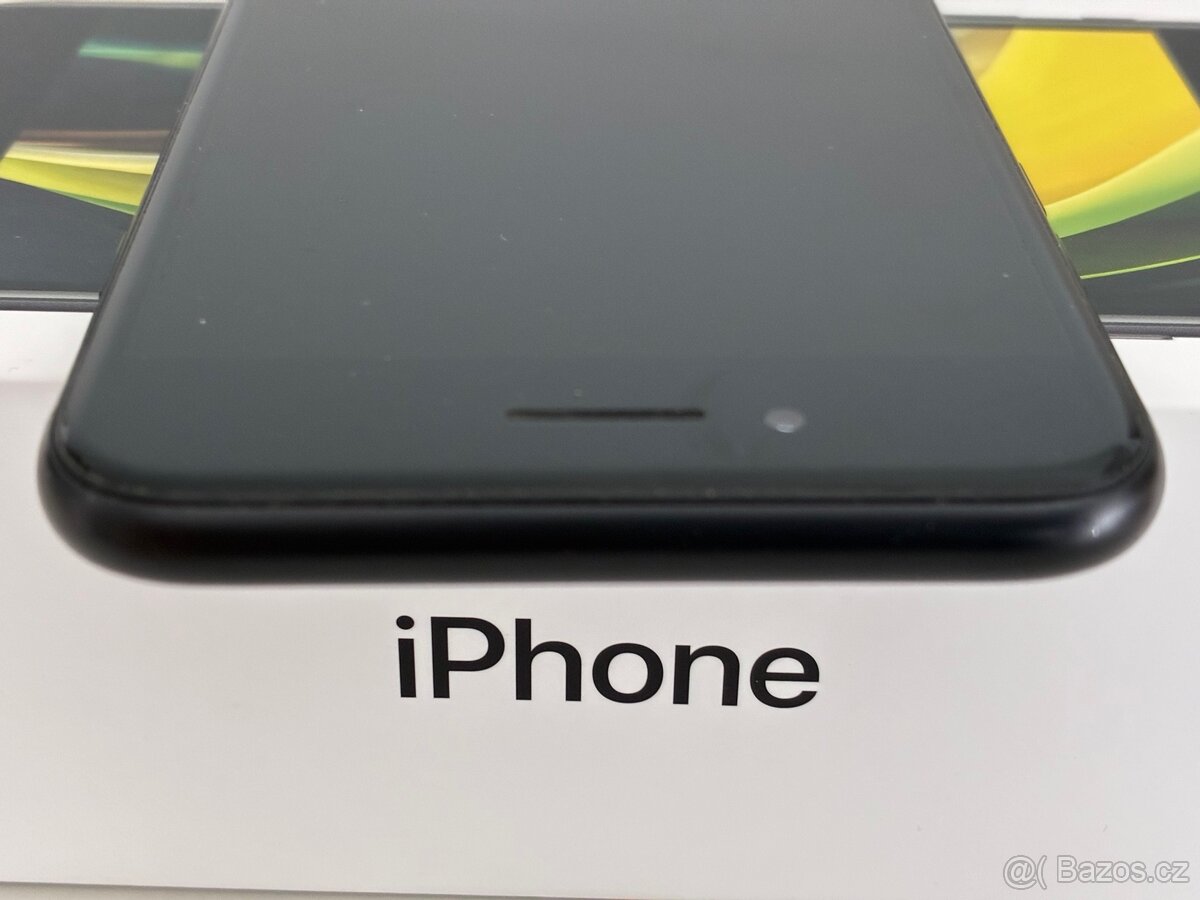 iPhone SE 64 GB 2020 - 2