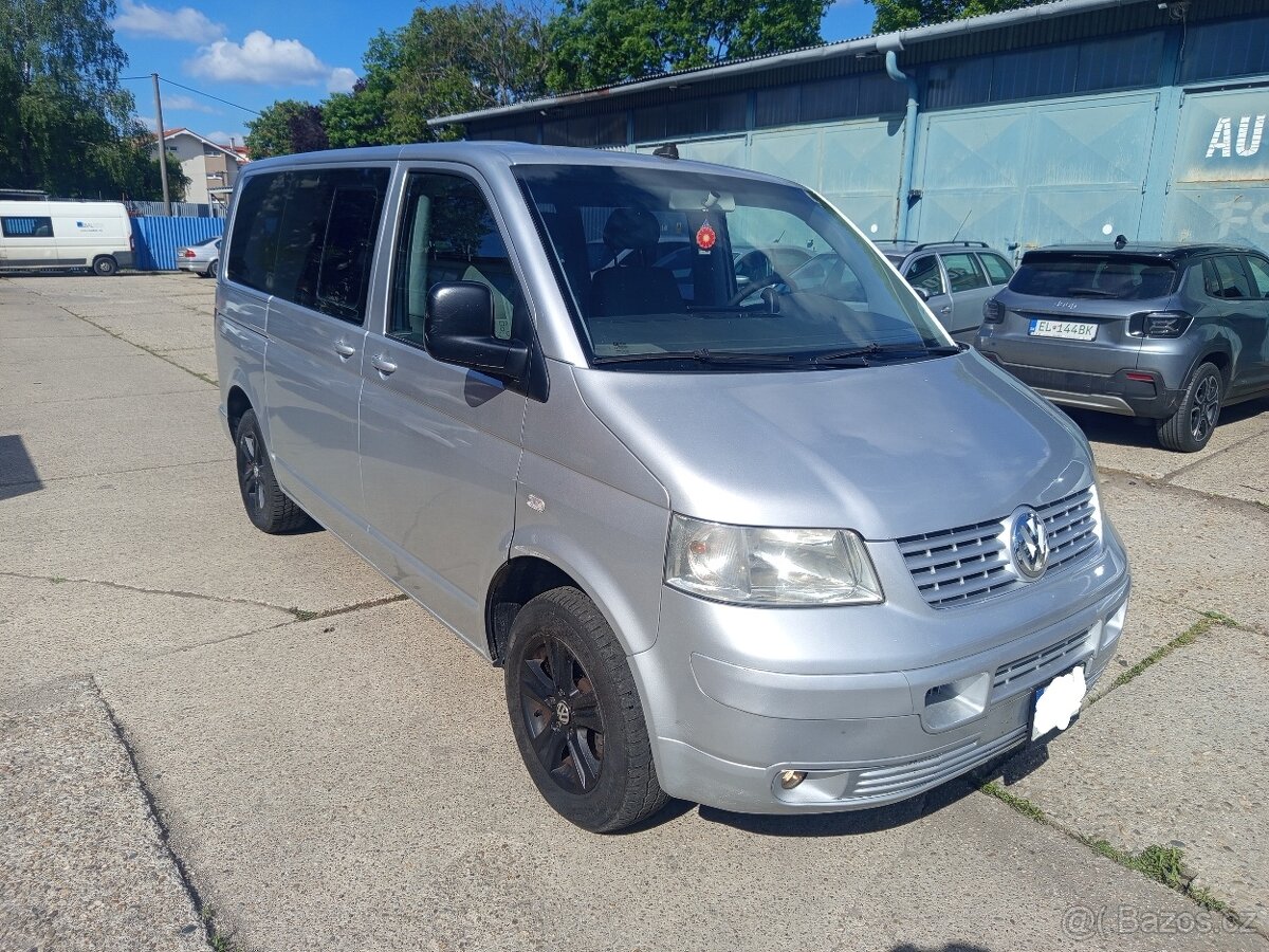 VW T5 9 miest 2.5 TDI 96KW - 2